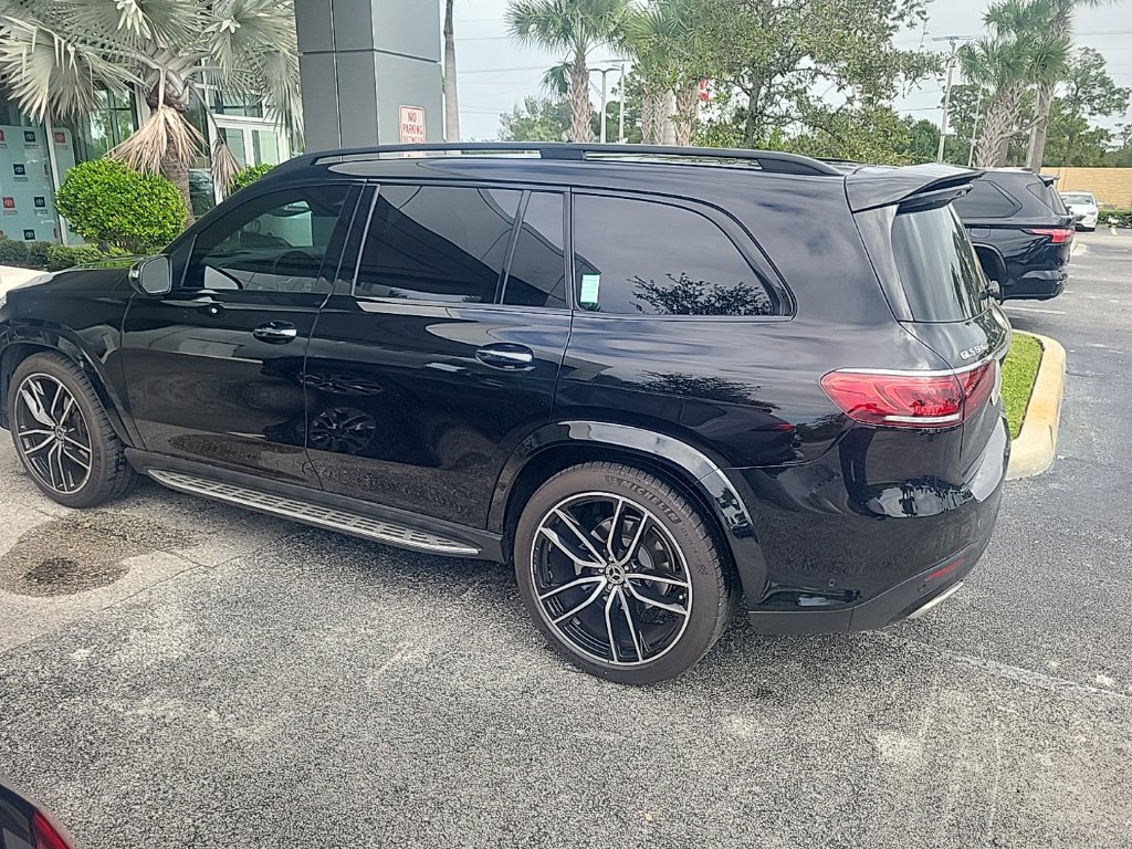 Used 2020 Mercedes-Benz GLS 580 4MATIC image 4