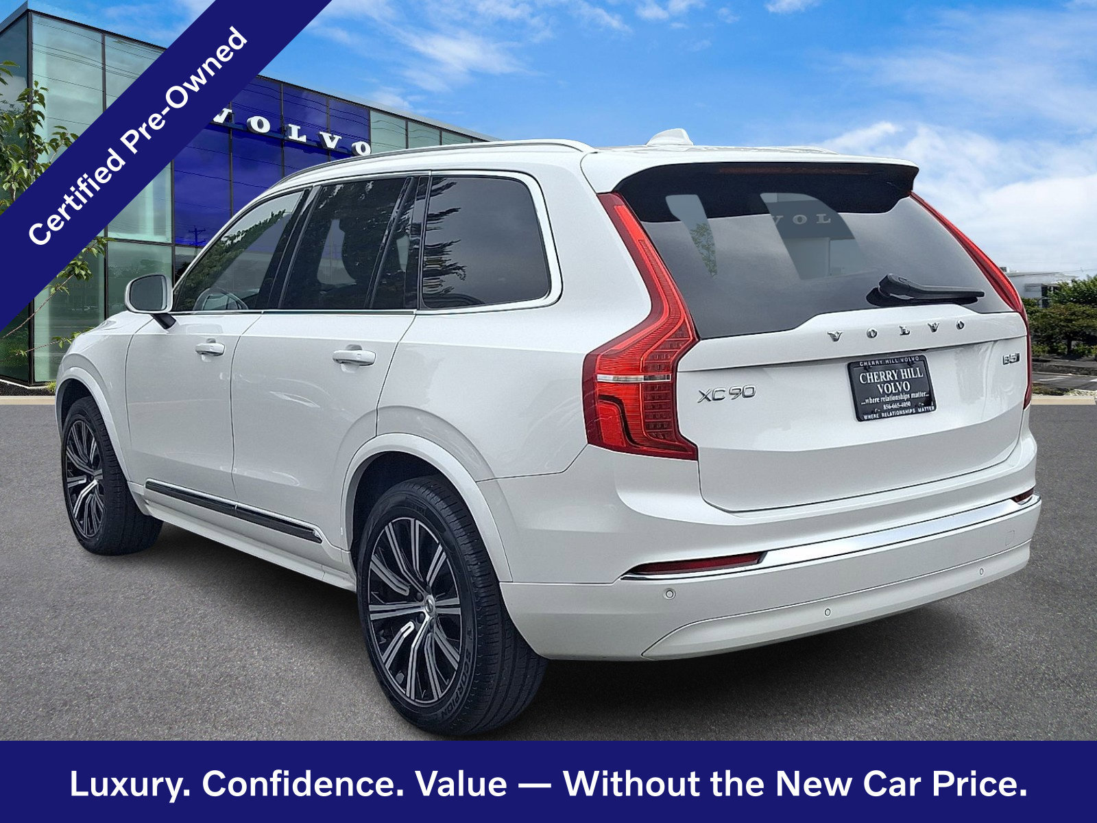 Certified 2025 Volvo XC90 B5 Core w/ Climate Package AWD/4WD image 5