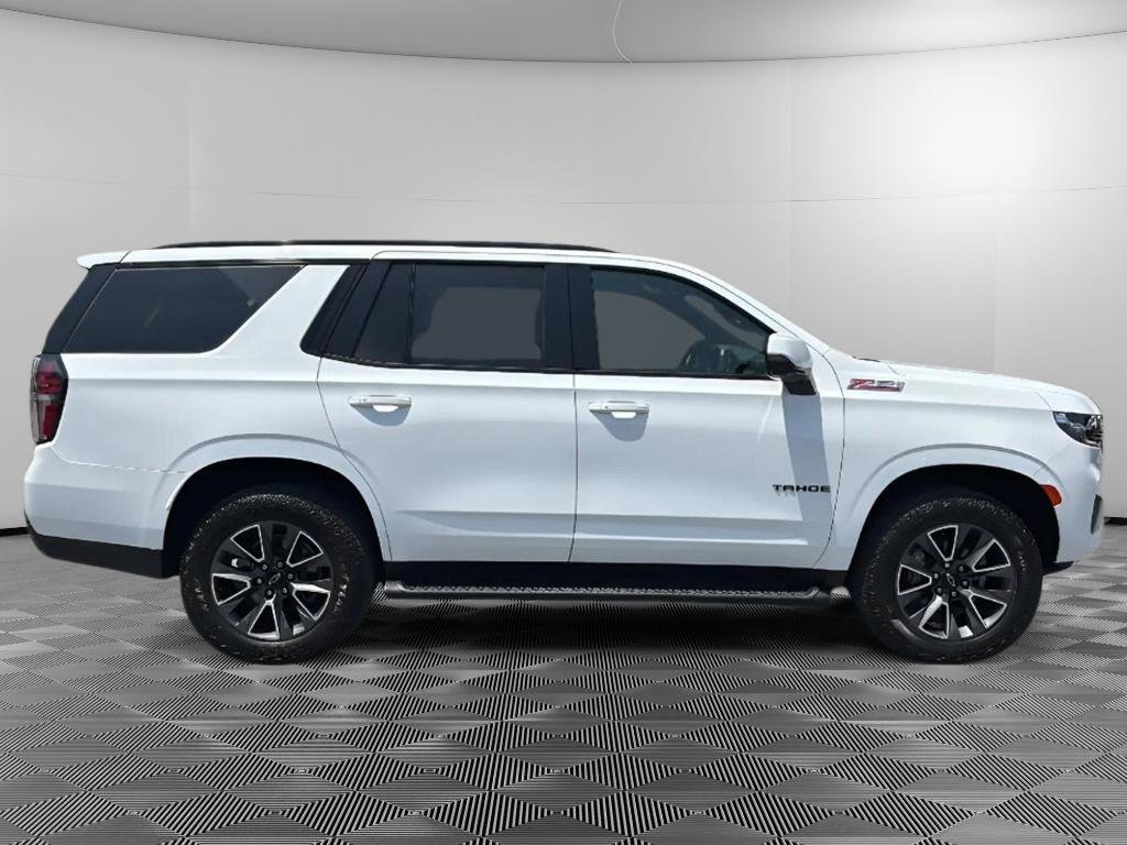 Used 2024 Chevrolet Tahoe Z71 w/ Luxury Package AWD/4WD image 6
