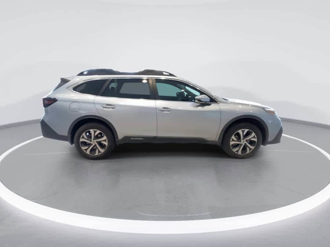 Used 2020 Subaru Outback Limited w/ Popular Package #2 AWD/4WD image 9