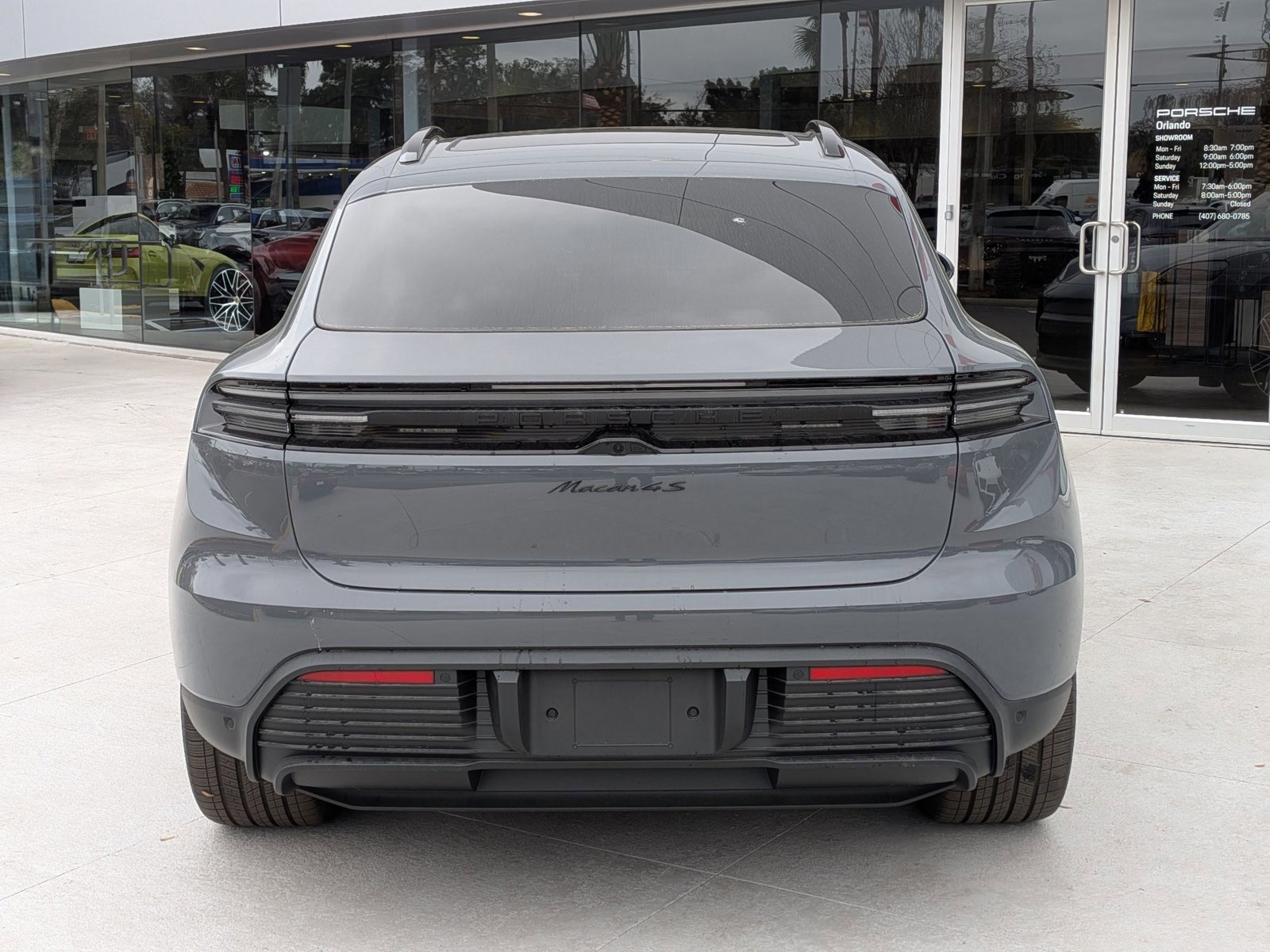 New 2026 Porsche Macan 4S Electric image 10