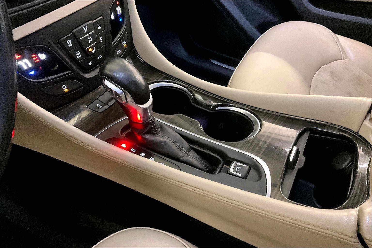 Used 2020 Buick Envision Preferred image 17