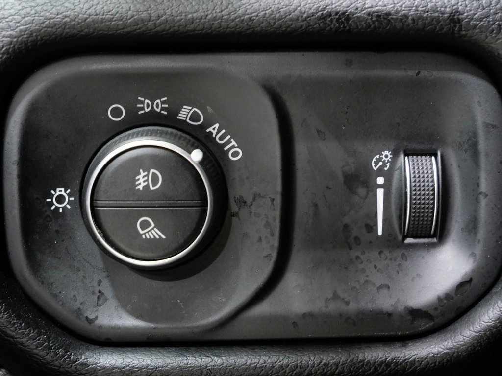 Used 2024 RAM 2500 Big Horn image 13