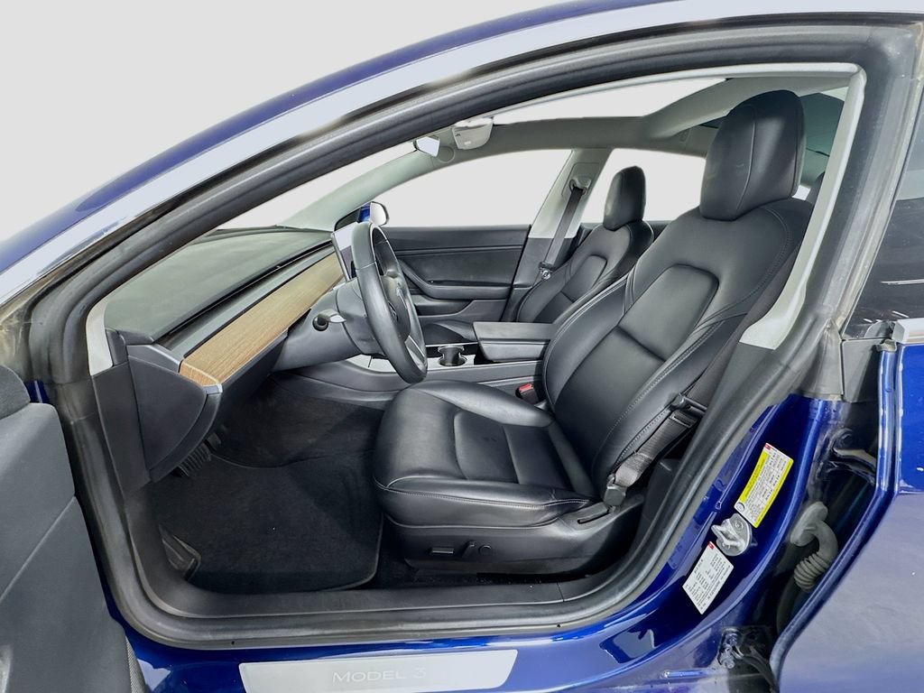Used 2018 Tesla Model 3 Long Range RWD image 11