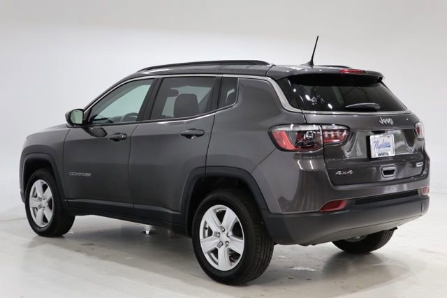 Used 2022 Jeep Compass Latitude w/ Convenience Group AWD/4WD image 5