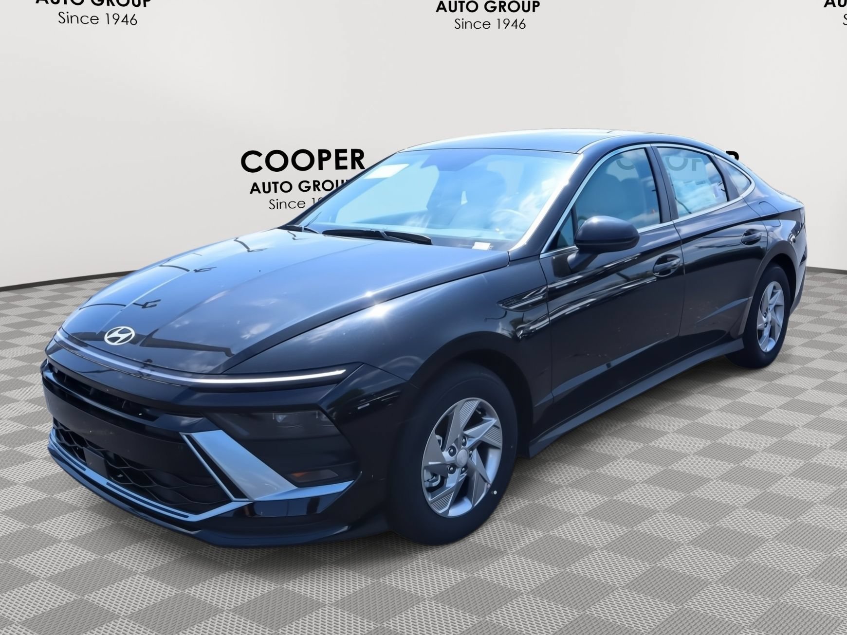 New 2026 Hyundai Sonata SE FWD image 3