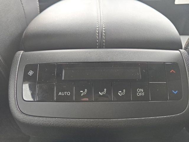 New 2026 Nissan Pathfinder SL FWD image 26