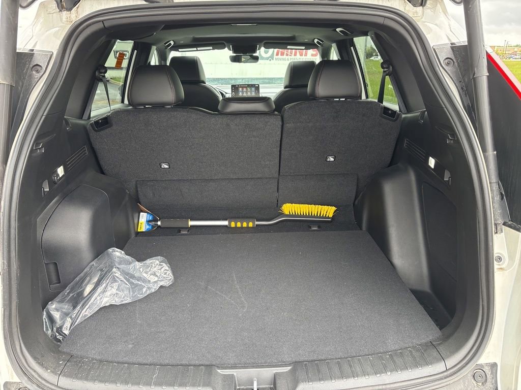 Used 2025 Honda CR-V Sport Touring image 13