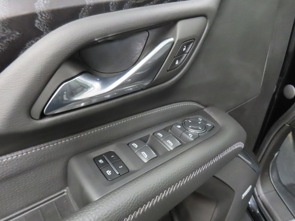 Used 2023 GMC Yukon Denali image 55