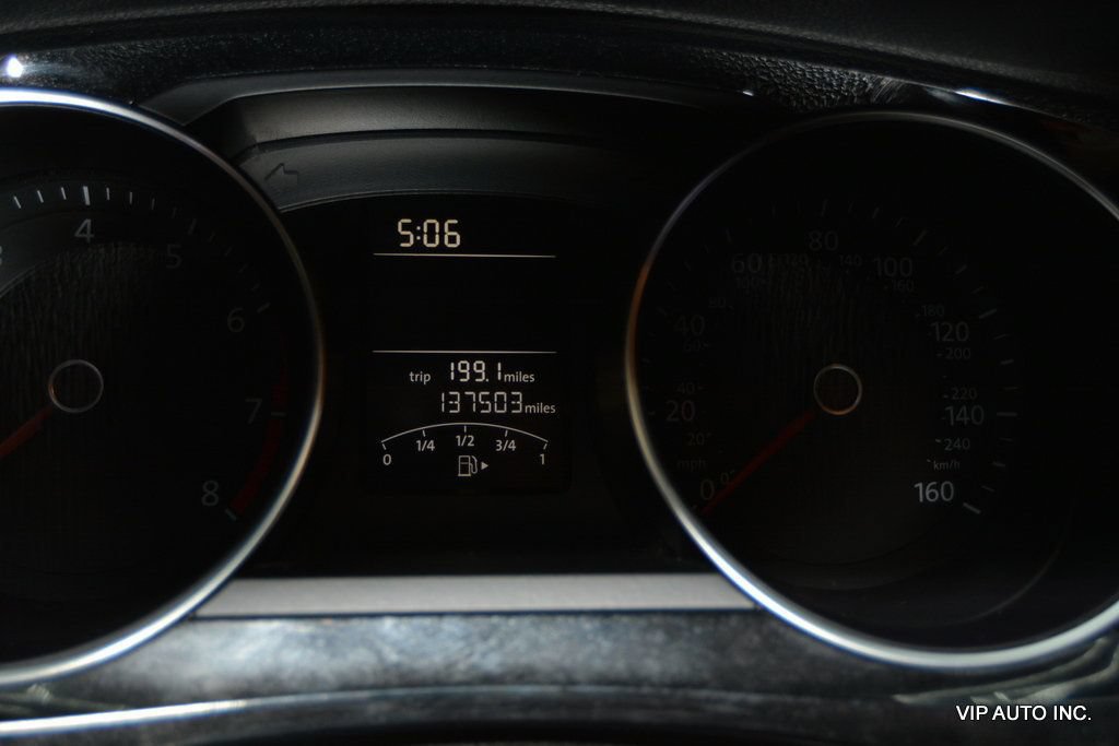 Used 2015 Volkswagen Jetta SE FWD image 35