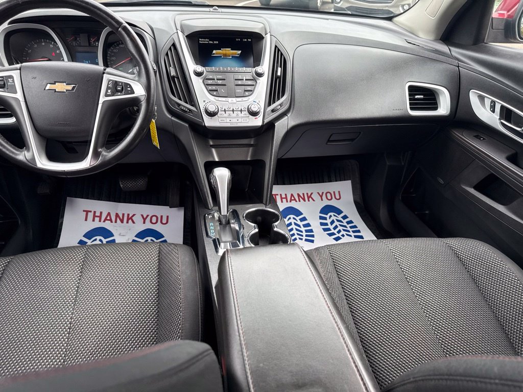 Used 2012 Chevrolet Equinox LT FWD image 30