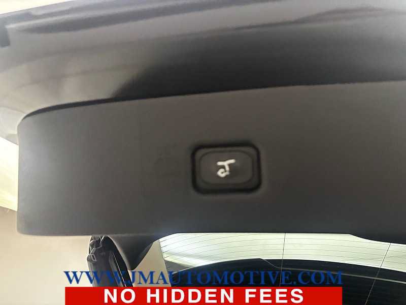 Used 2022 Lincoln Nautilus Reserve AWD/4WD image 41