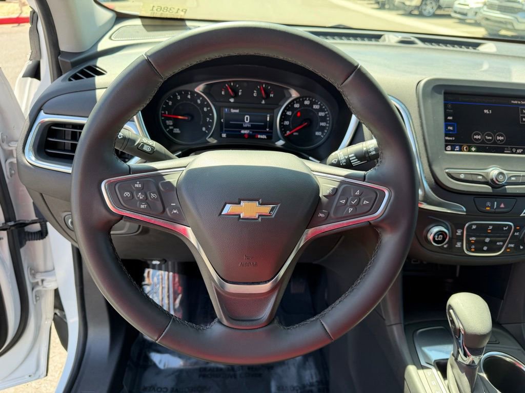 Used 2024 Chevrolet Equinox LT FWD image 25