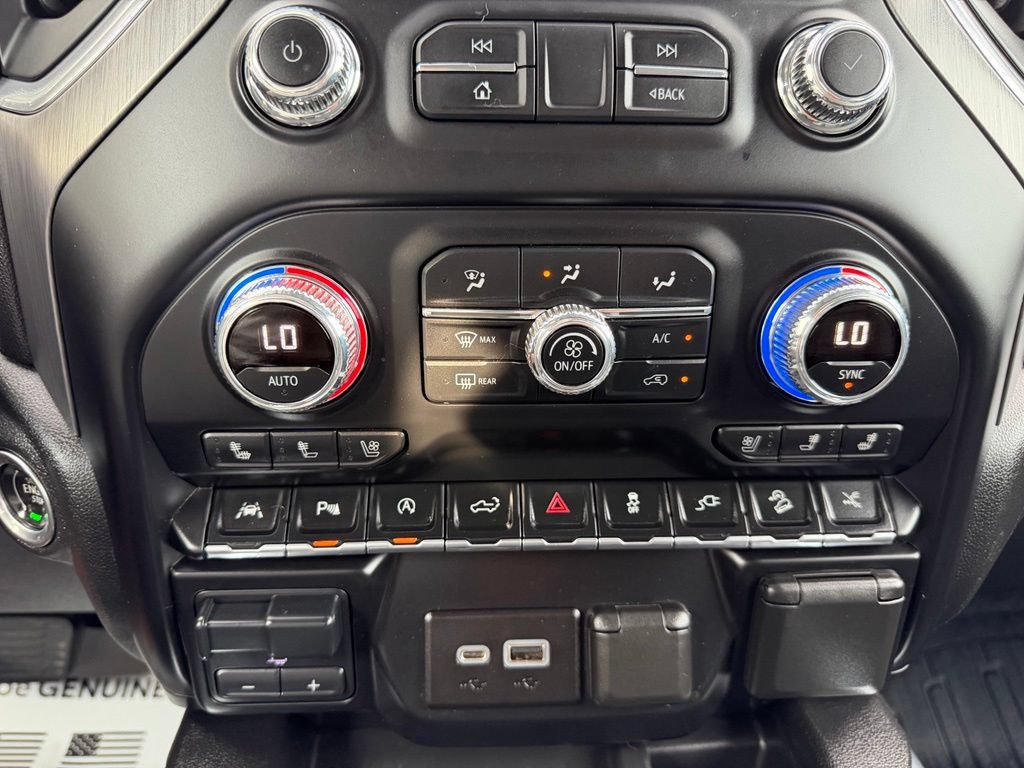 Used 2020 GMC Sierra 1500 Denali w/ Denali Ultimate Package AWD/4WD image 21
