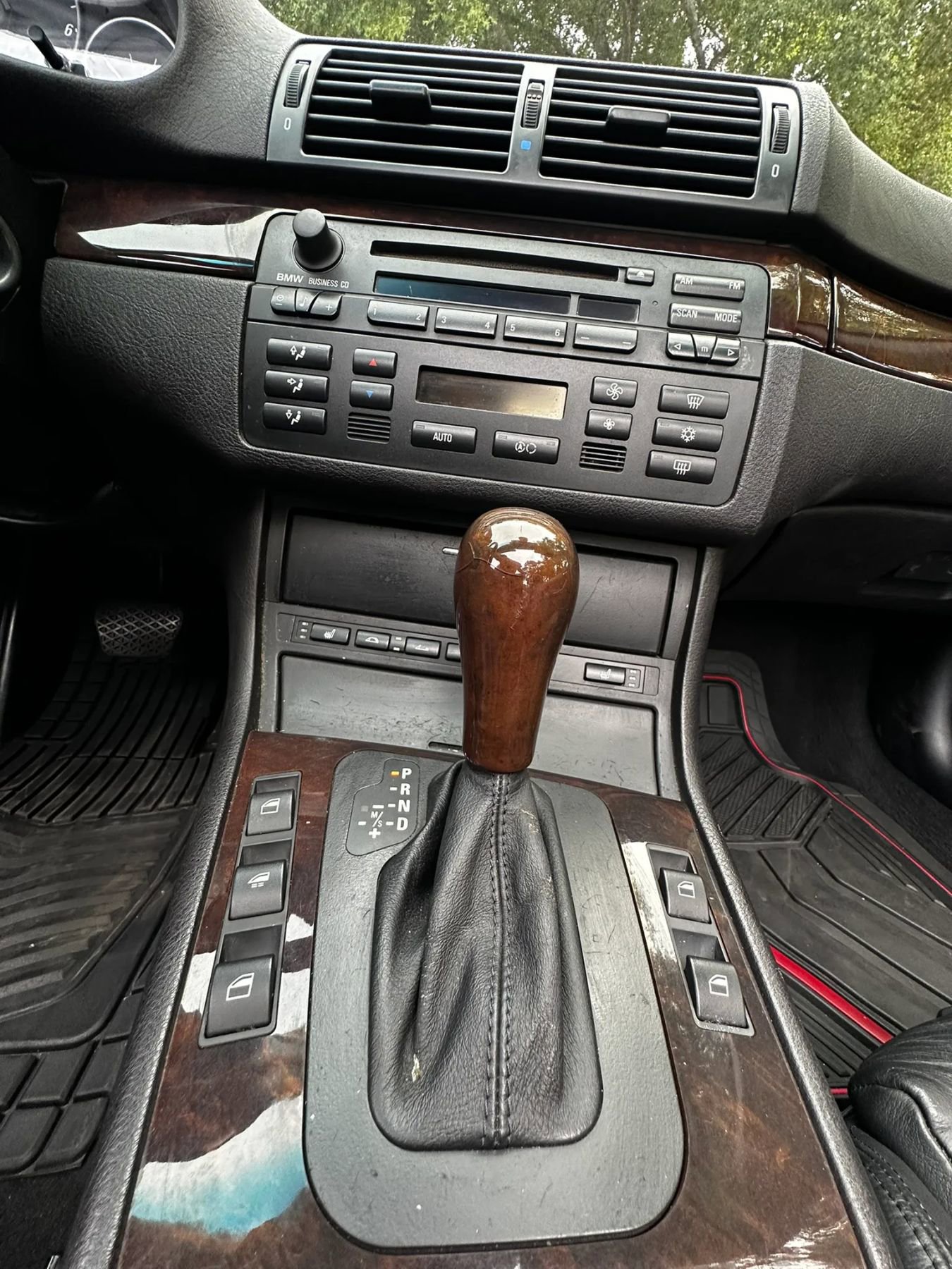 Used 2006 BMW 330Ci Convertible image 40