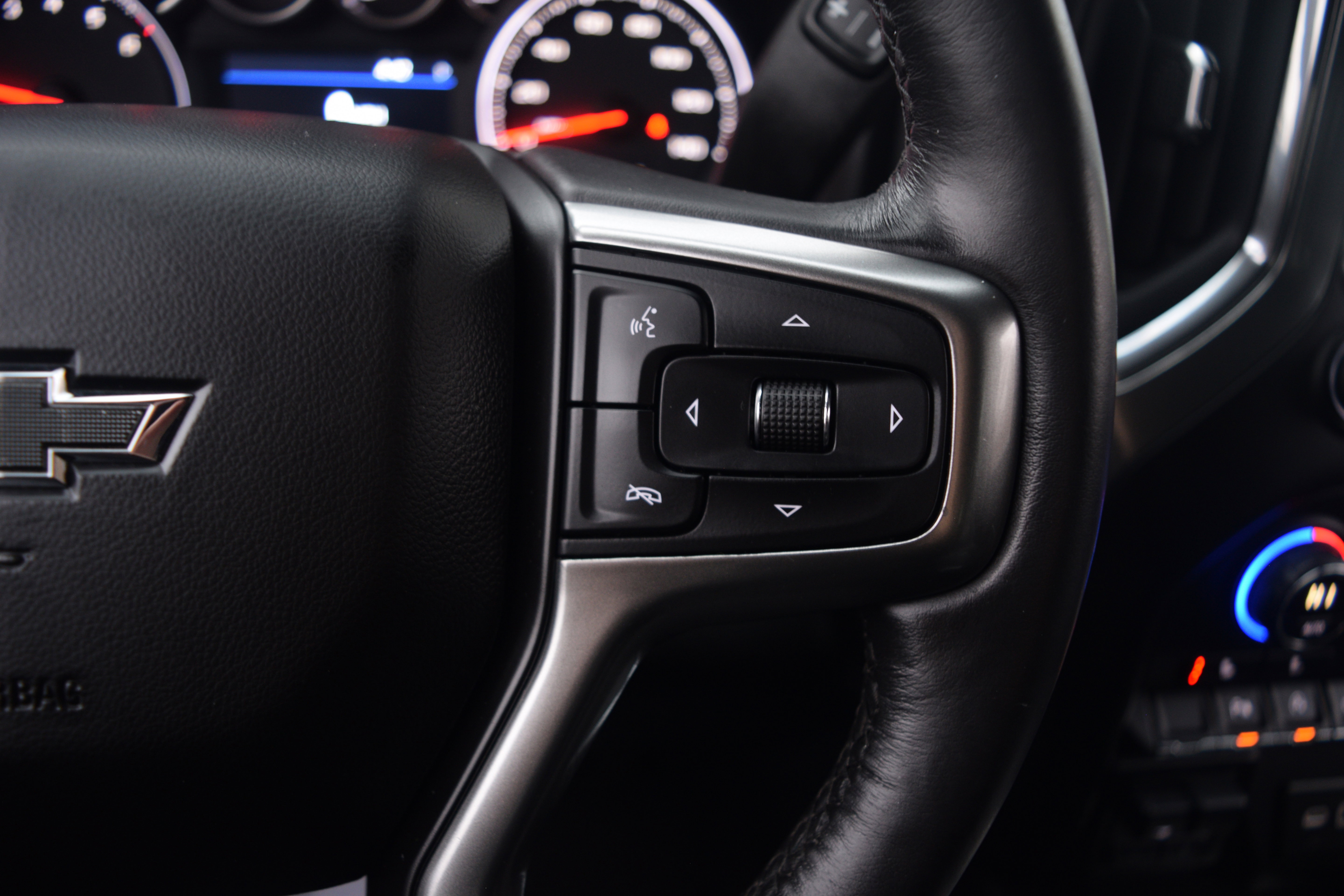 Used 2020 Chevrolet Silverado 1500 RST w/ All-Star Edition image 5