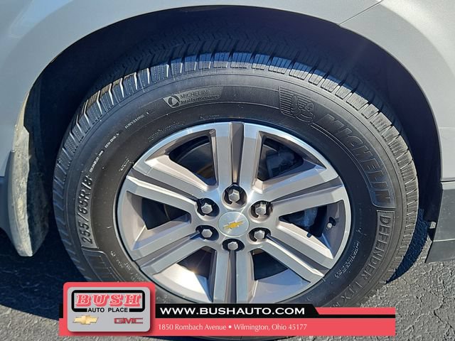 Used 2017 Chevrolet Traverse LT FWD image 6