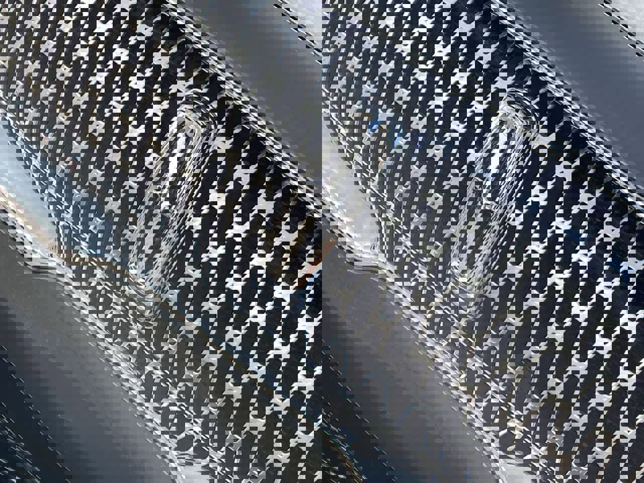 Used 2021 Lincoln Nautilus Reserve image 38