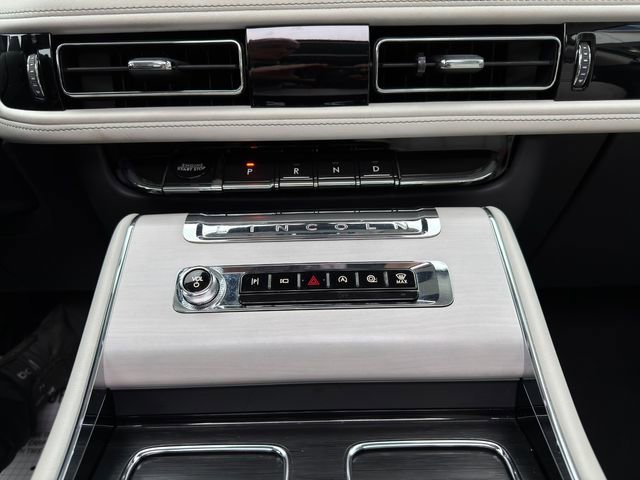 Used 2025 Lincoln Aviator Reserve w/ Equipment Group 201A image 37