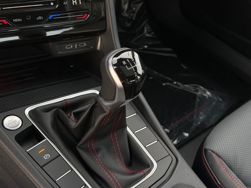 New 2026 Volkswagen Jetta GLI Autobahn FWD image 23