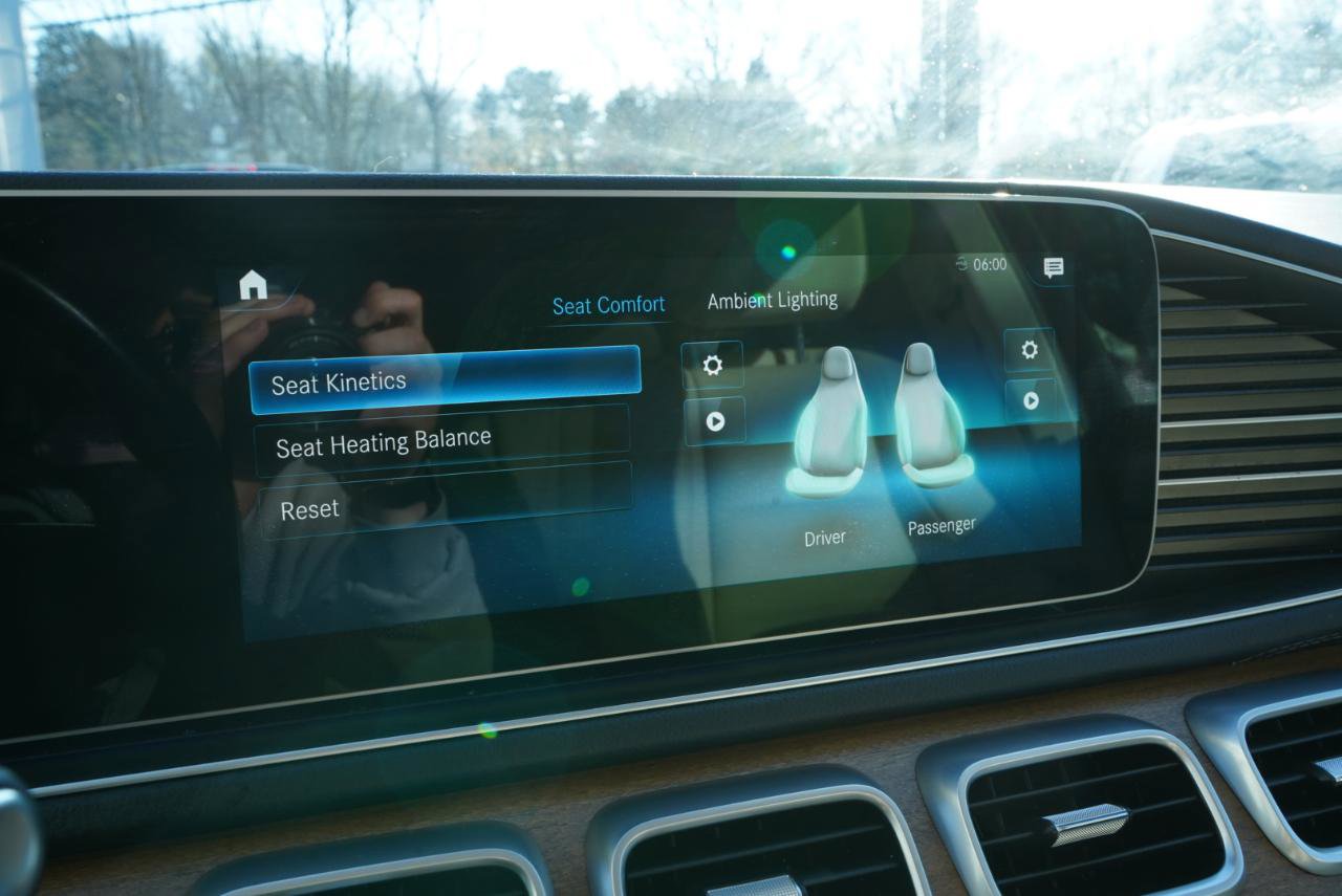 Used 2022 Mercedes-Benz GLS 450 4MATIC image 37