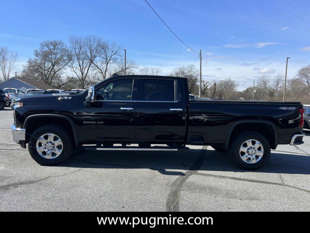 Used 2020 Chevrolet Silverado 3500 LTZ w/ LTZ Premium Package image 4