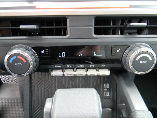 New 2026 Toyota Tacoma TRD Off-Road AWD/4WD image 13