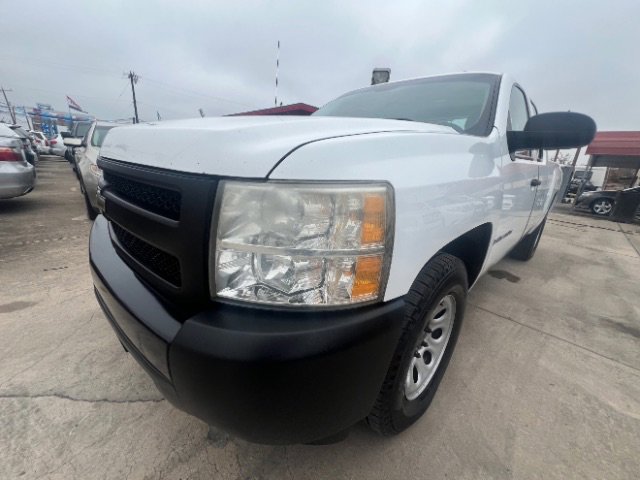 Used 2008 Chevrolet Silverado 1500 W/T w/ Skid Plate Package image 1