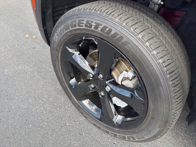 Used 2023 Jeep Grand Cherokee Altitude image 34