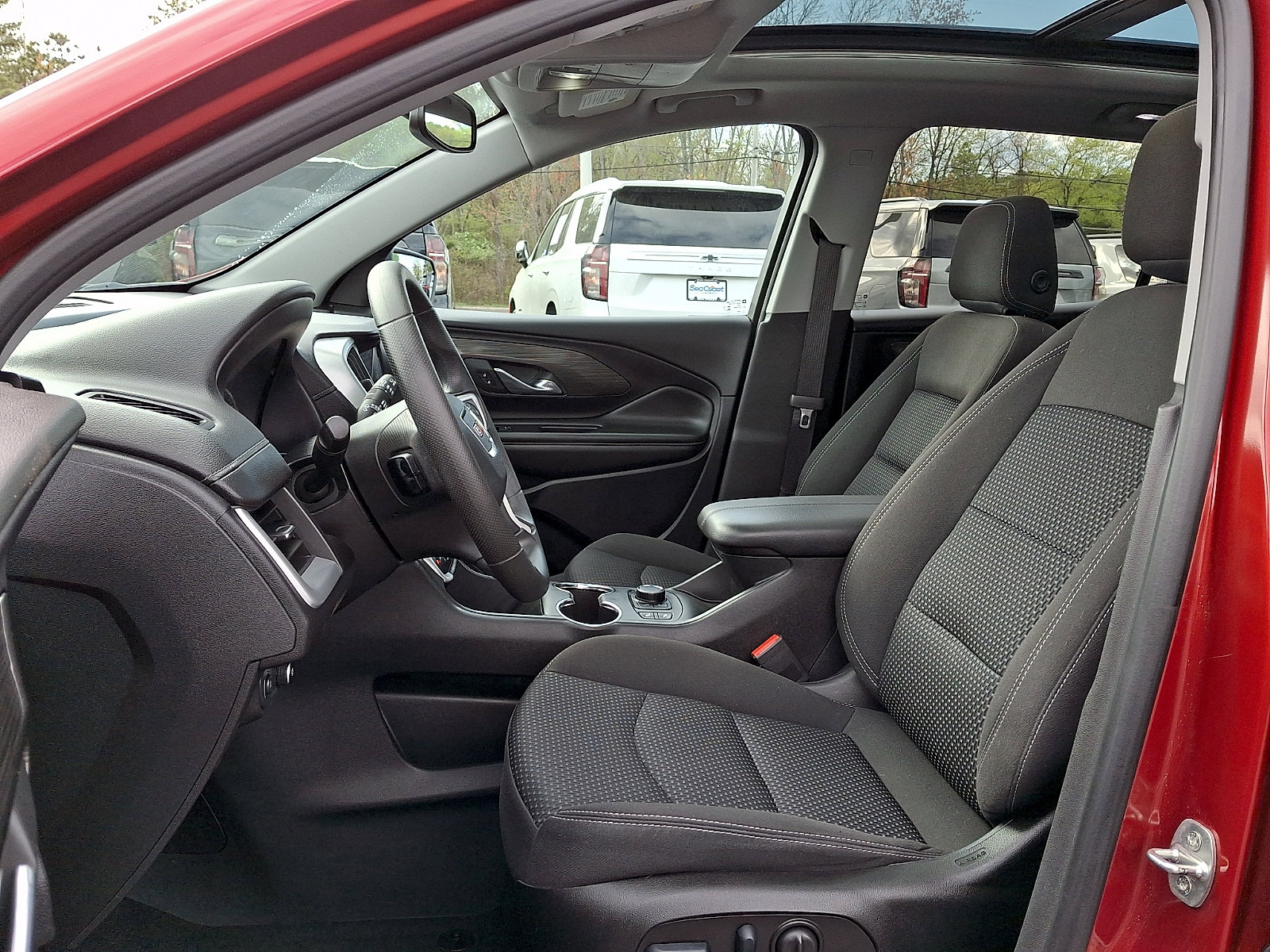Certified 2023 GMC Terrain SLE w/ Driver Convenience Package AWD/4WD image 14
