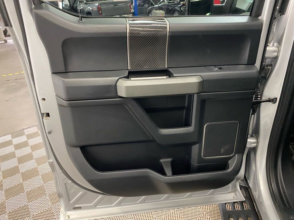 Used 2018 Ford F150 Raptor w/ Equipment Group 802A Luxury image 15