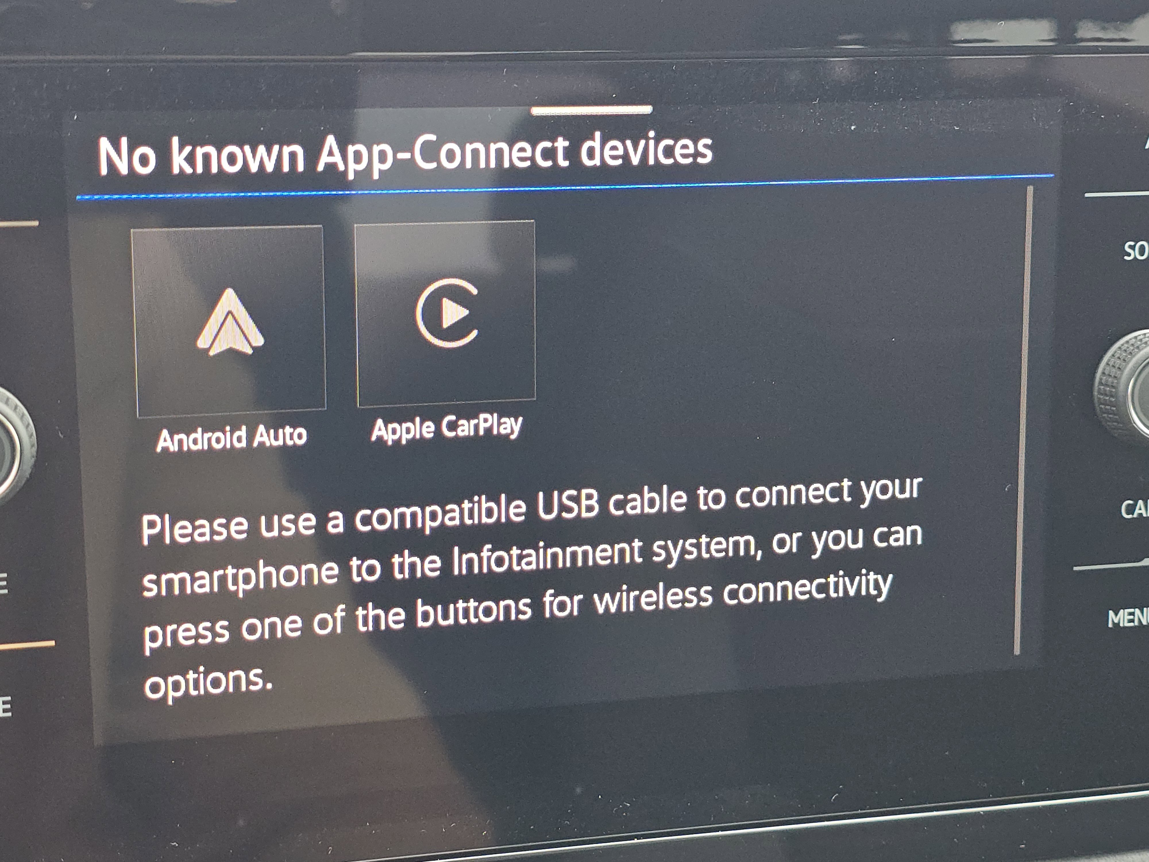 New 2025 Volkswagen Taos SE image 11
