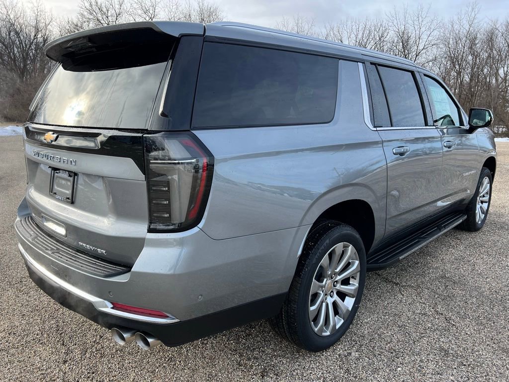 New 2026 Chevrolet Suburban Premier image 7