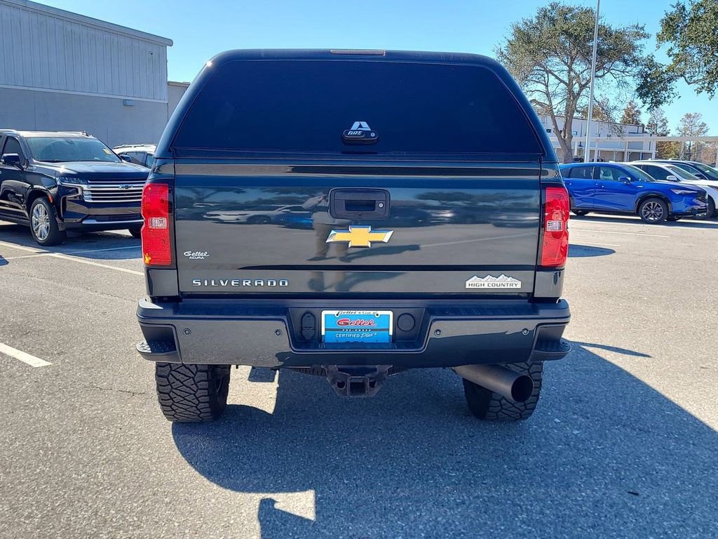 Used 2018 Chevrolet Silverado 2500 High Country w/ Duramax Plus Package image 12
