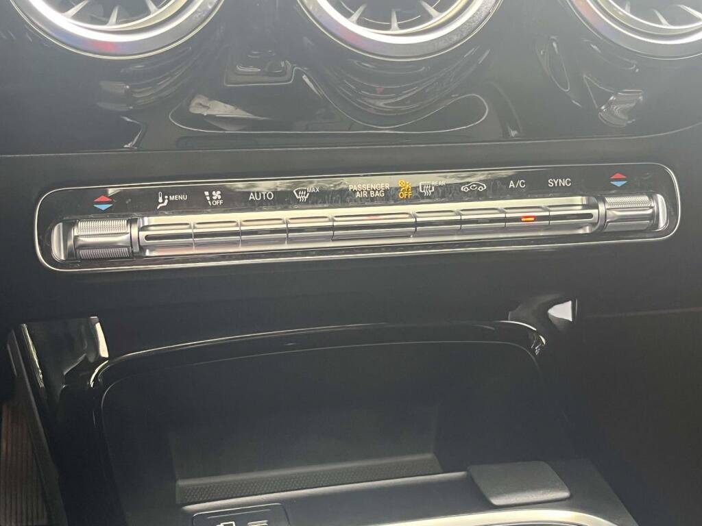 Certified 2023 Mercedes-Benz CLA 250 4MATIC image 27