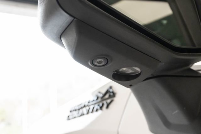 Used 2024 Chevrolet Silverado 1500 High Country w/ High Country Premium Package image 10