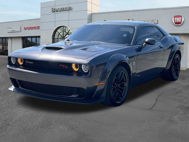 Used 2022 Dodge Challenger R/T Scat Pack RWD video 3
