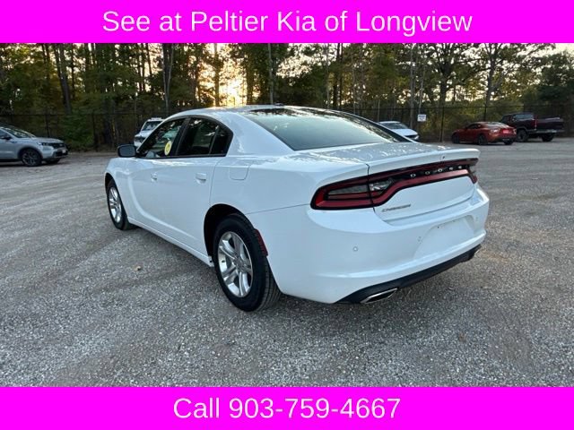 Used 2022 Dodge Charger SXT RWD image 3