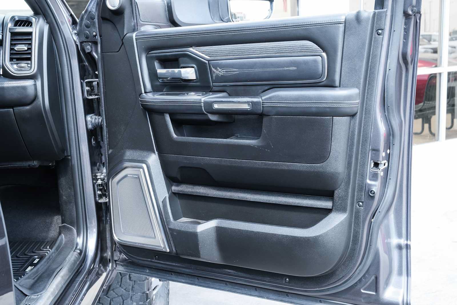 Used 2020 RAM 3500 Limited AWD/4WD image 42