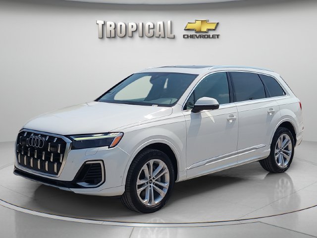 Used 2025 Audi Q7 3.0T Premium Plus