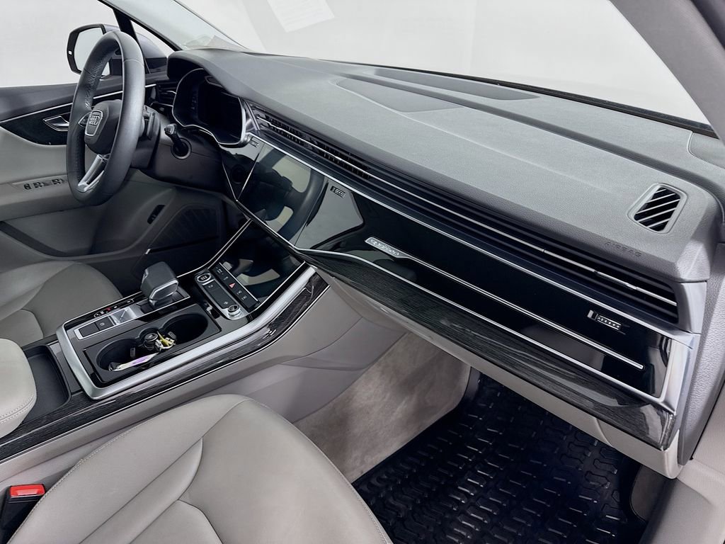 Used 2021 Audi Q7 2.0T Premium Plus image 28