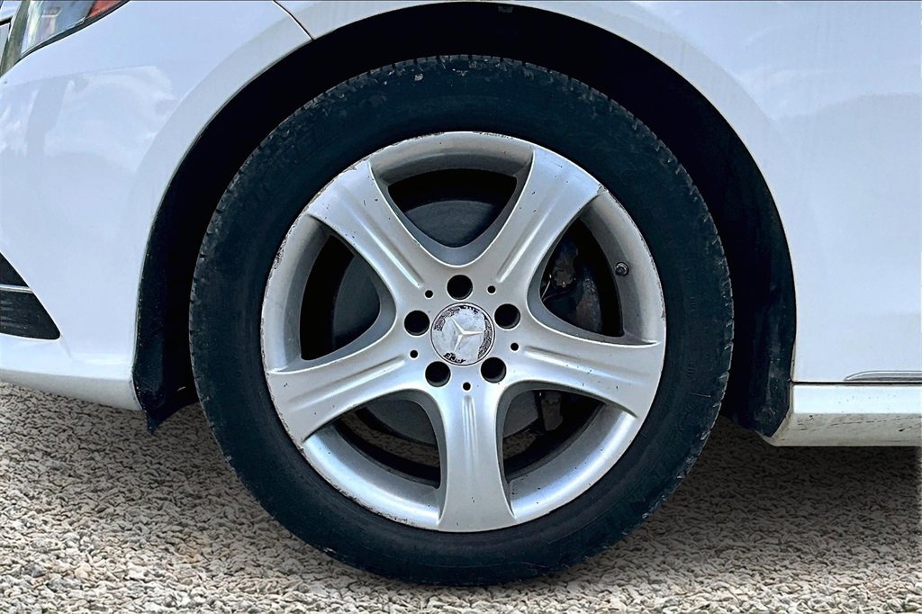 Used 2014 Mercedes-Benz E 350 4MATIC Sedan w/ Premium 1 Package image 8