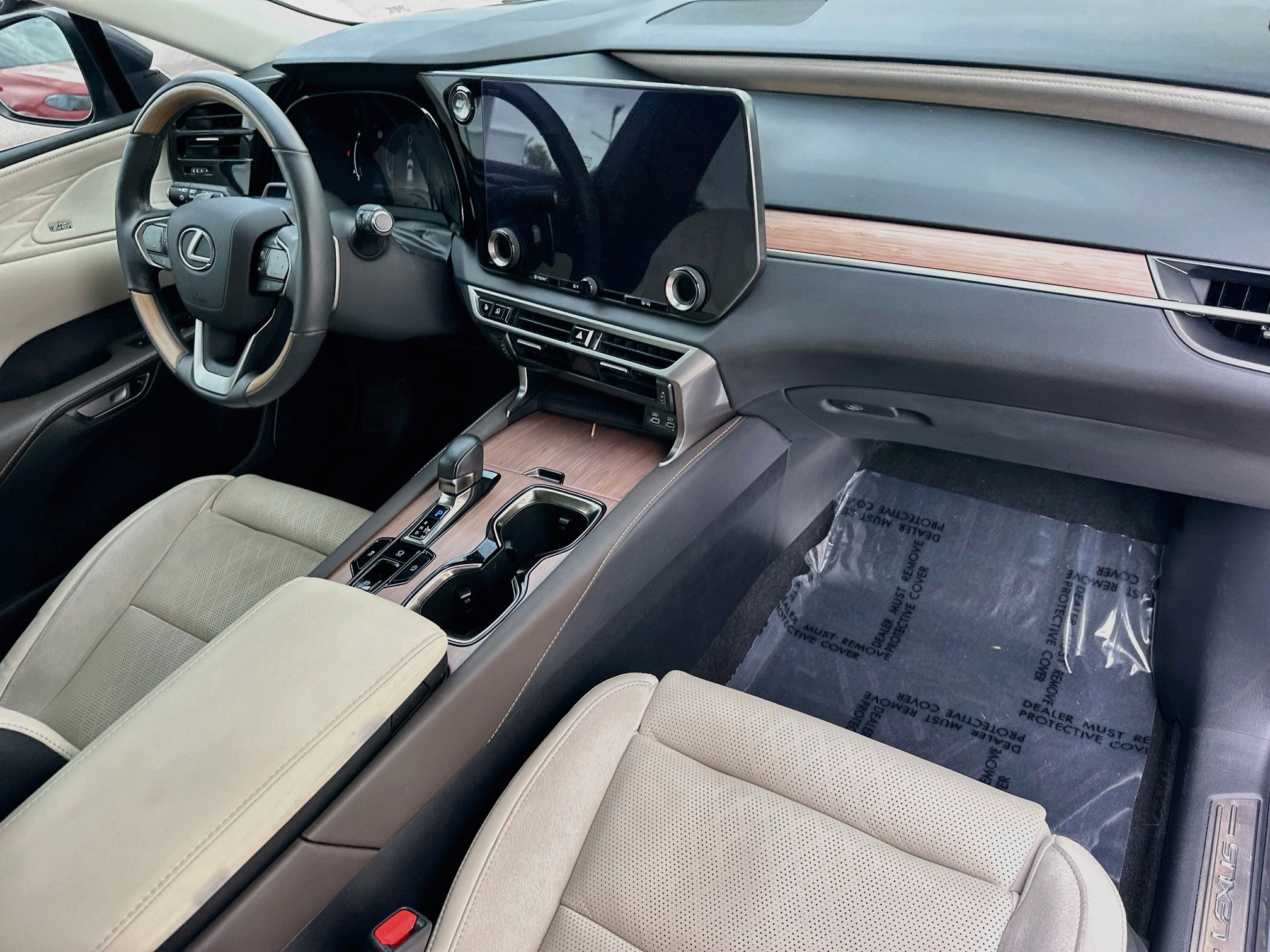 Used 2023 Lexus RX 350 FWD w/ Cold Area Package image 33