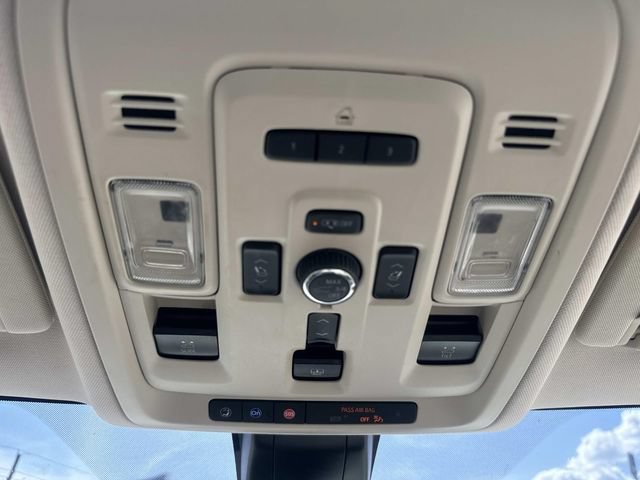 Used 2022 GMC Yukon Denali RWD image 24