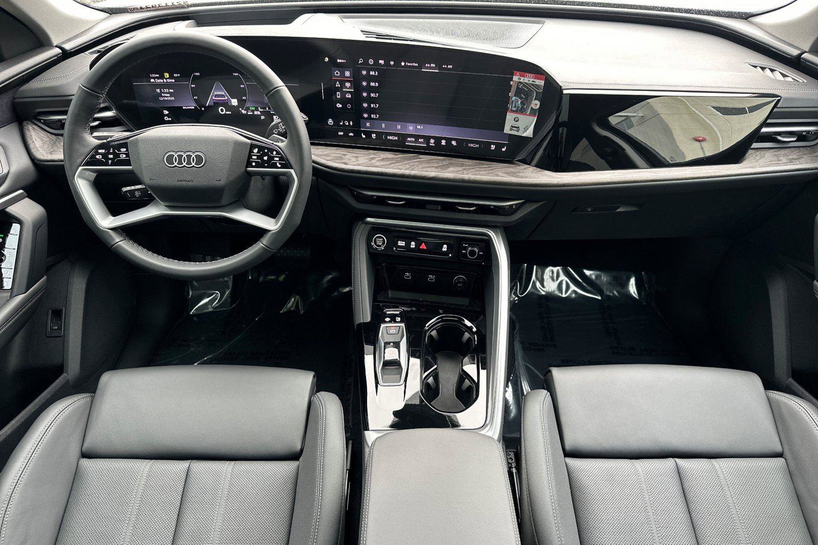 New 2025 Audi Q5 Premium Plus image 12