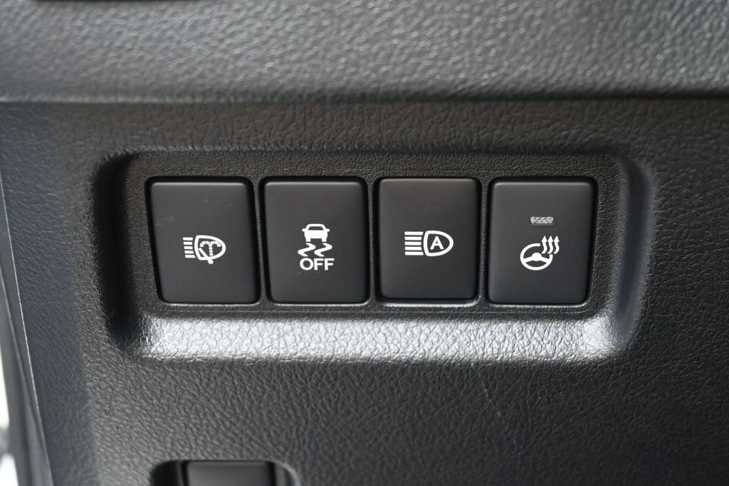 Used 2022 Lexus GX 460 w/ Black Line Special Edition AWD/4WD image 16