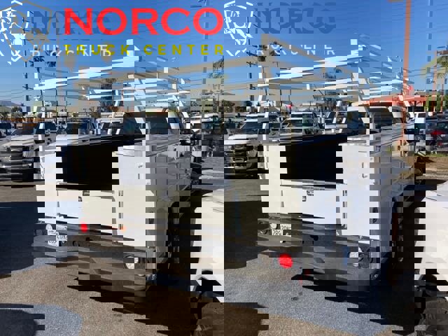 Used 2017 Ford F350 XL w/ Power Equipment Group image 5