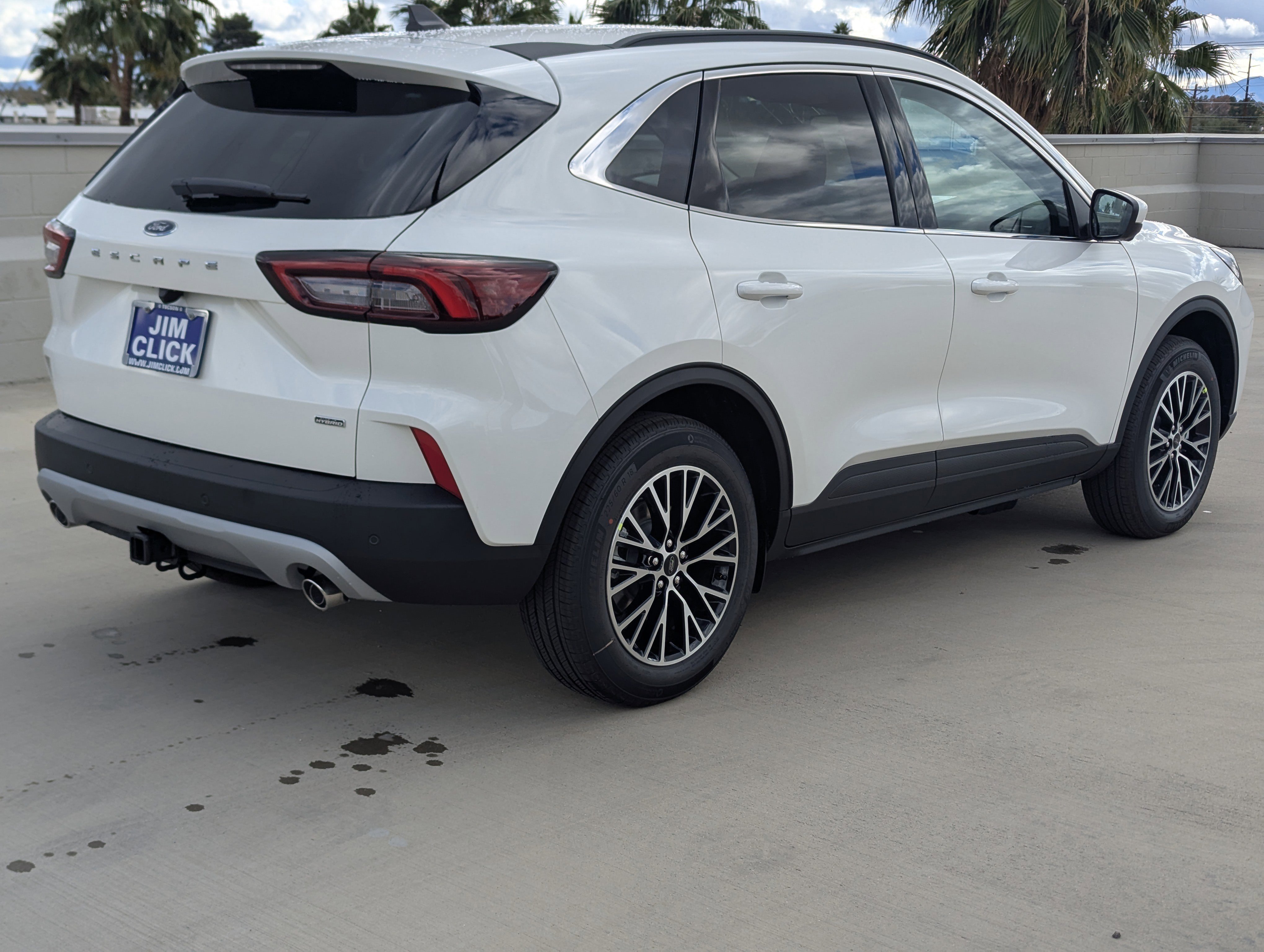 New 2026 Ford Escape SE w/ PHEV Premium Package image 2