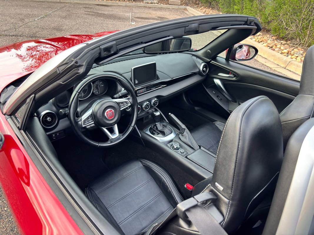 Used 2017 FIAT 124 Spider Lusso image 13