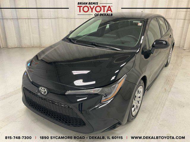 Certified 2025 Toyota Corolla LE FWD image 1